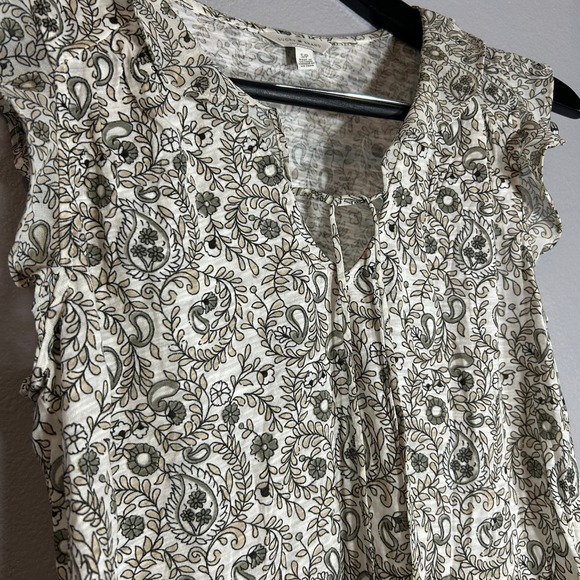 Lucky Brand Paisley Print Ruffle Sleeve Top Boho Chic Casual Size S - Picture 7 of 7